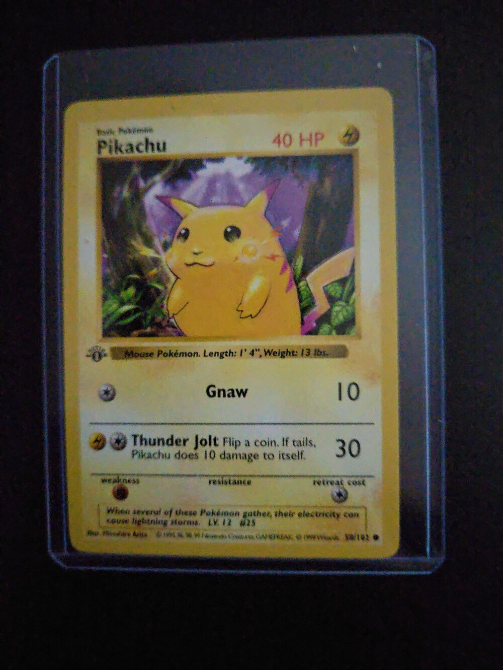 Pikachu Pokémon Trading Card - Yellow